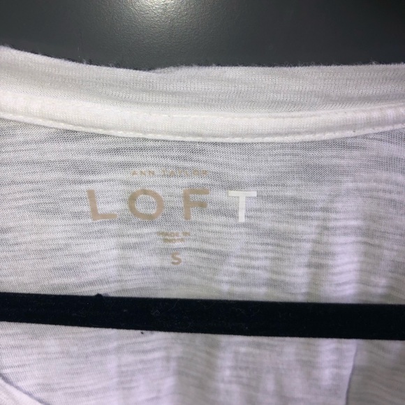 White t shirt by the Loft - Picture 2 of 2